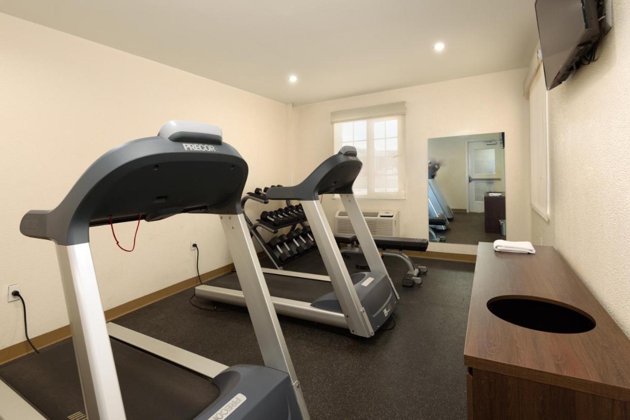 Extended Suites Tijuana Macroplaza Ngoại thất bức ảnh