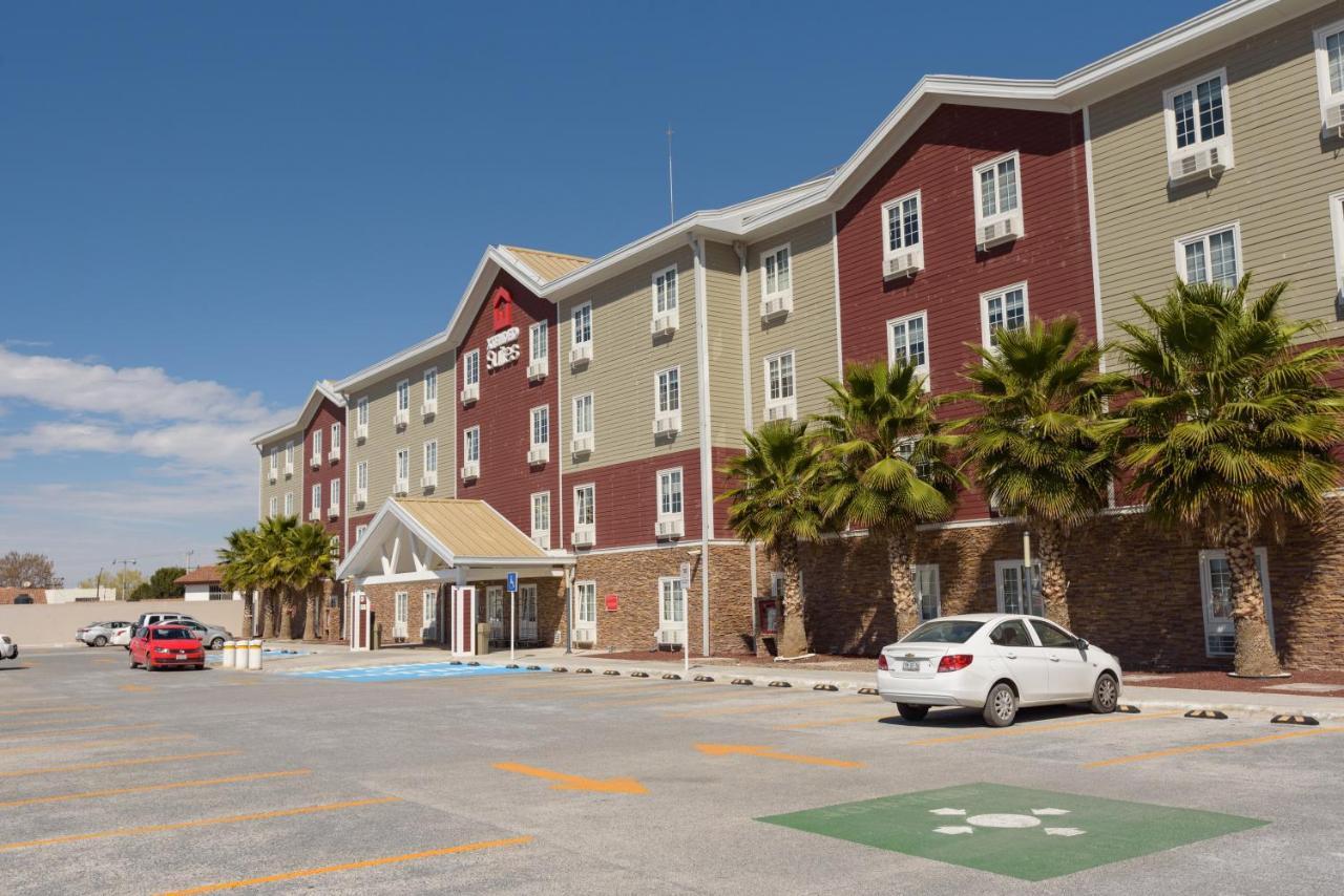 Extended Suites Tijuana Macroplaza Ngoại thất bức ảnh