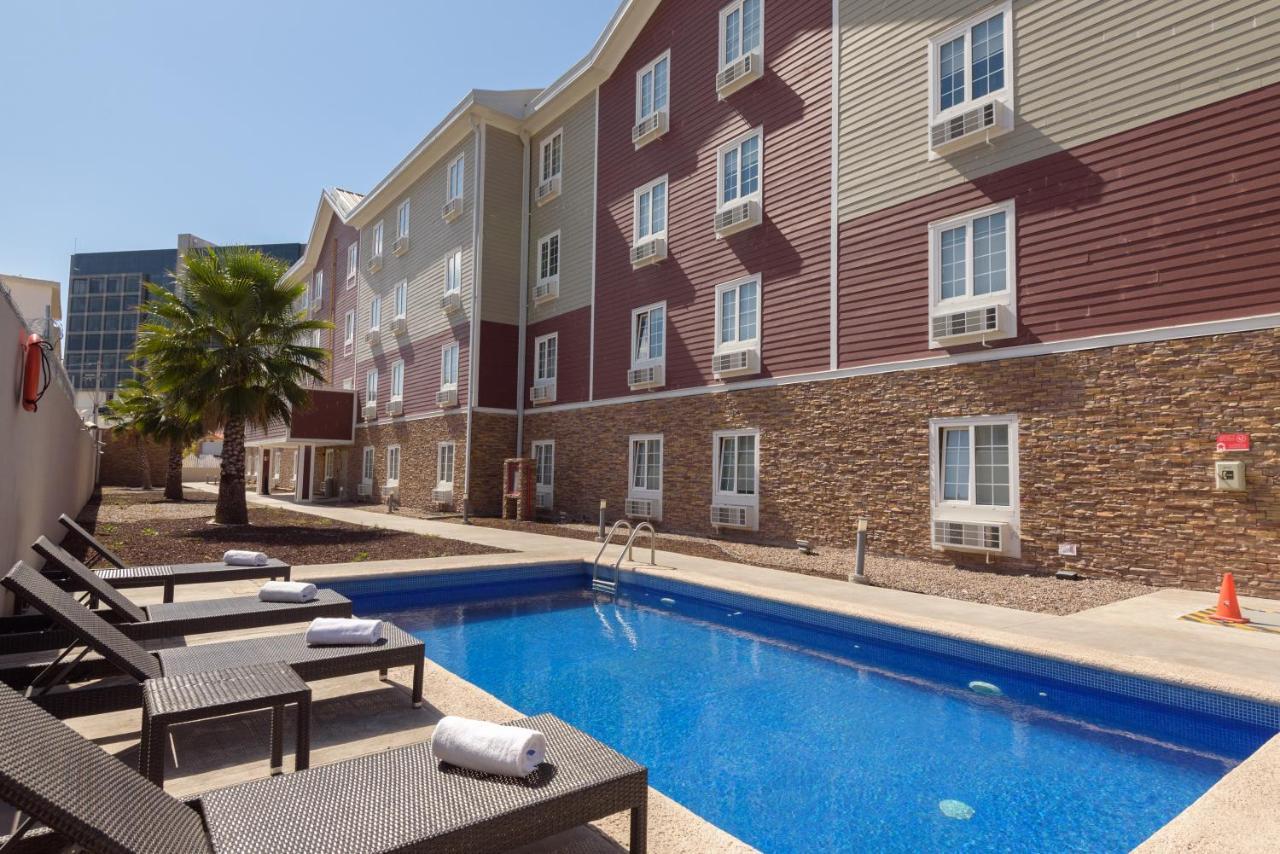 Extended Suites Tijuana Macroplaza Ngoại thất bức ảnh
