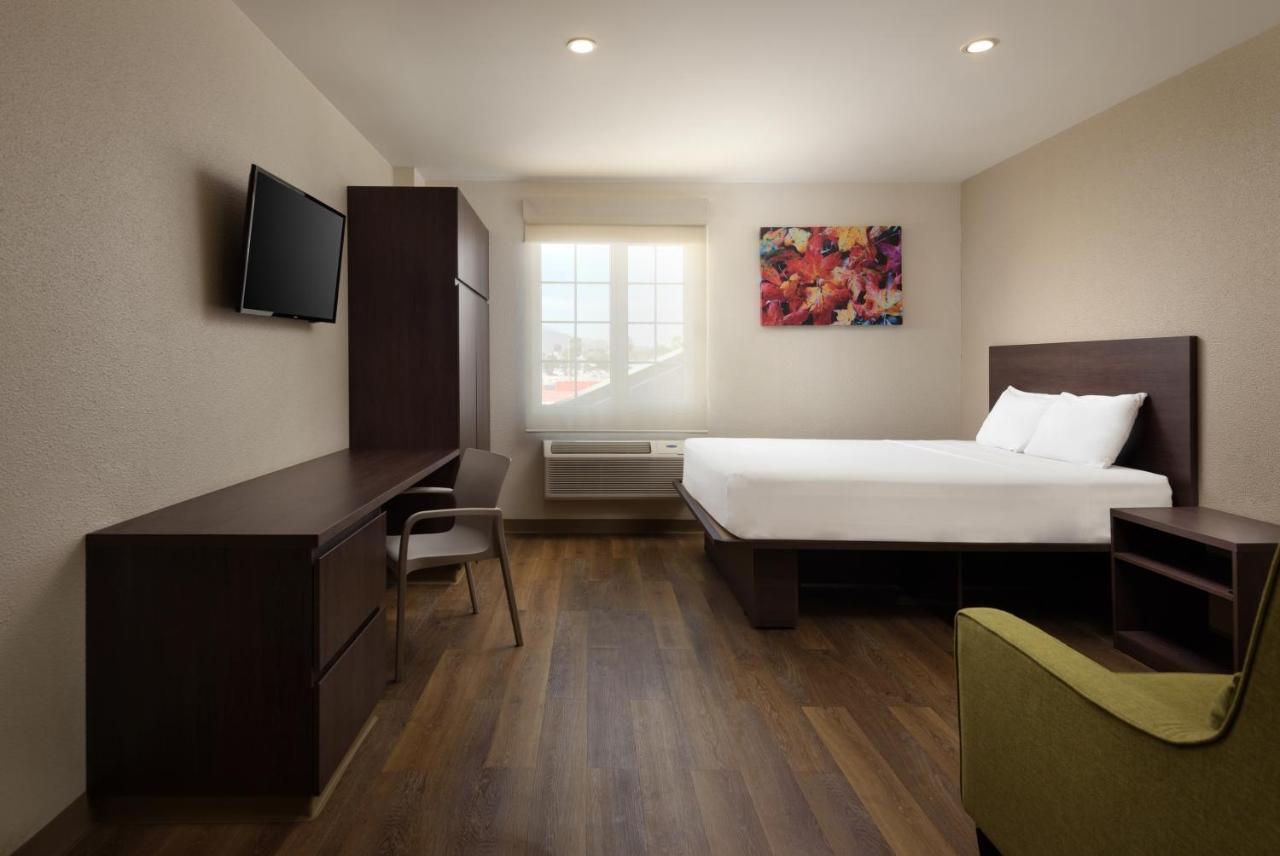 Extended Suites Tijuana Macroplaza Ngoại thất bức ảnh