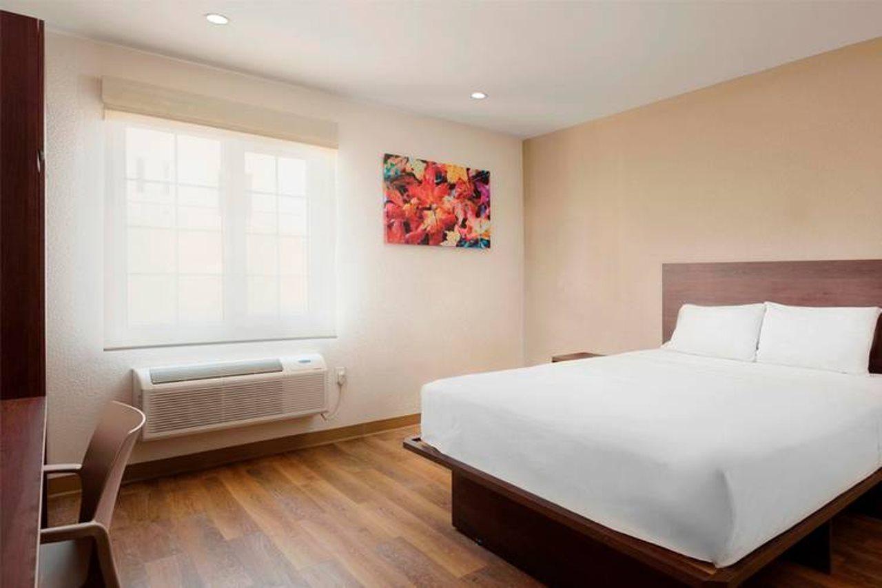 Extended Suites Tijuana Macroplaza Ngoại thất bức ảnh